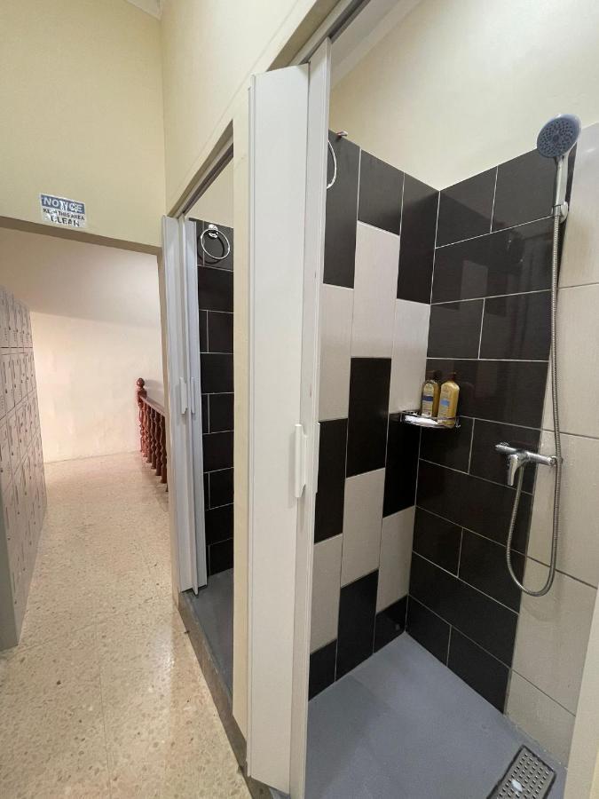 Saint Julian's Ommi Hostel מראה חיצוני תמונה